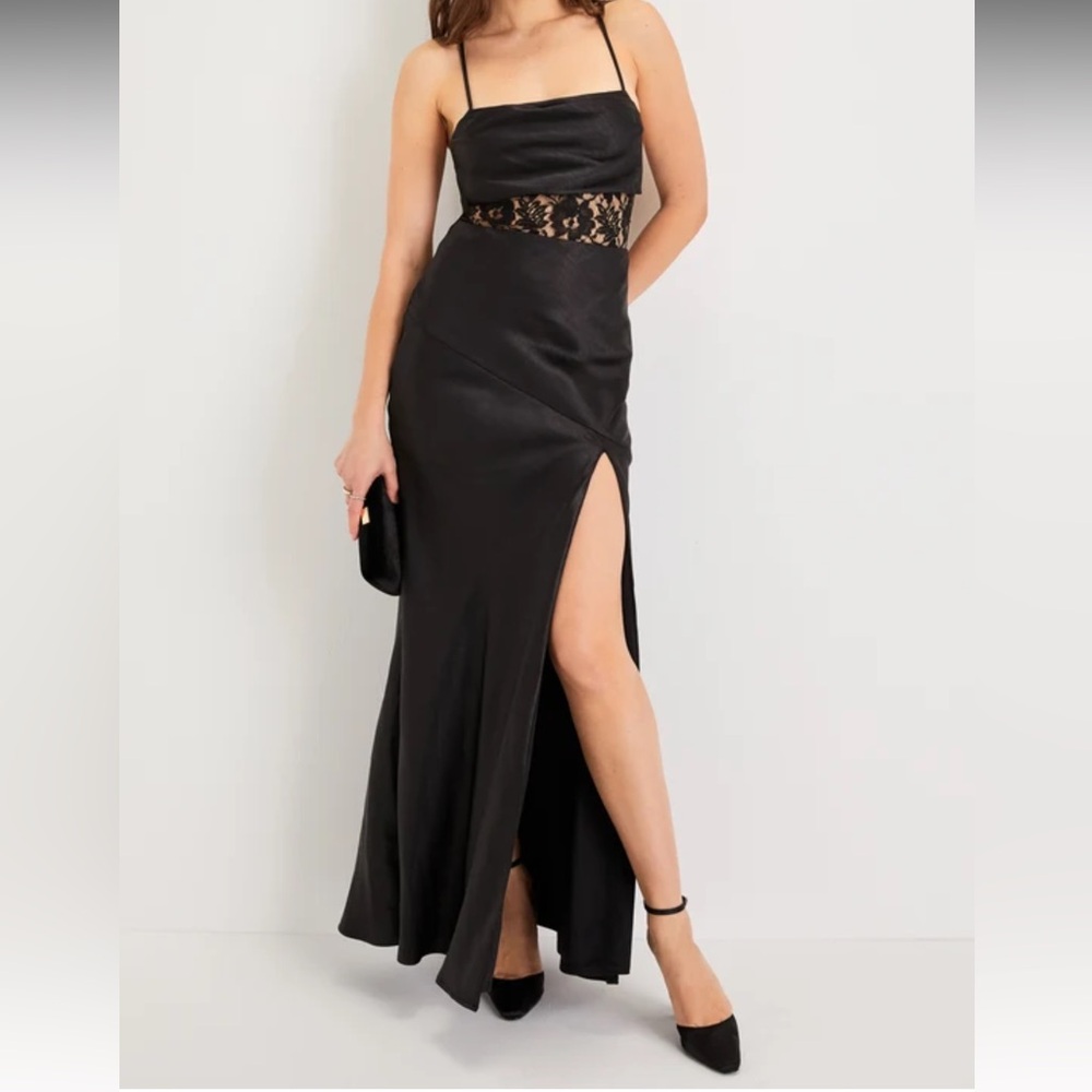 NWT lulus satin formal dress